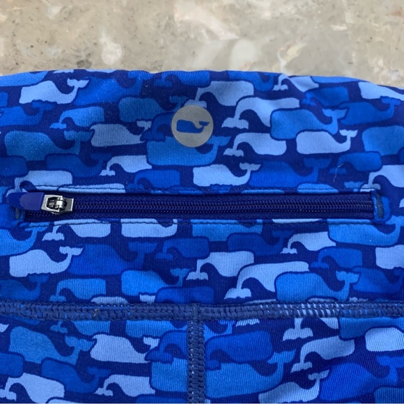 Vineyard Vines Yoga Pants Fitness Leggings Small Royal Blue Whale Print 23” - Picture 3 of 12